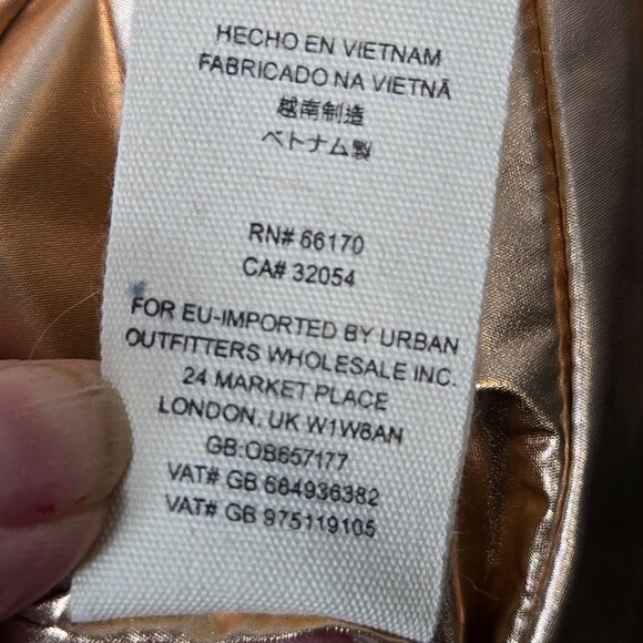 FREE PEOPLE Size XS Reversible Nylon Puffer Oversized Metallic Gold Green Coat - Picture 15 of 16